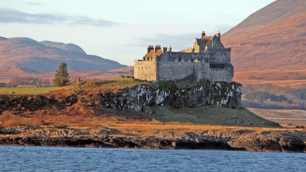 Duart Castle 1