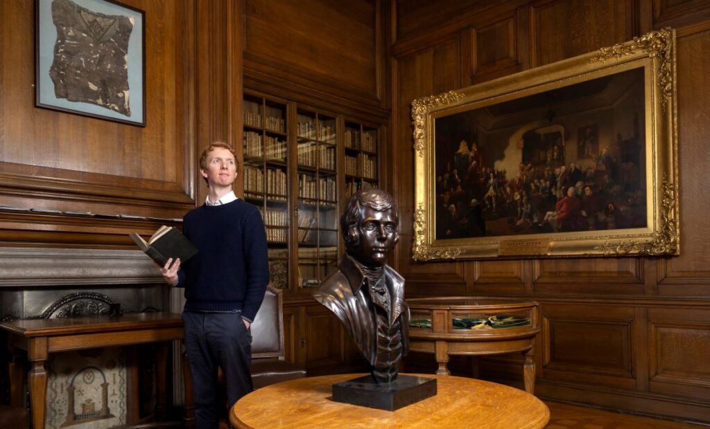 Burns and Freemasonry scholar Patrick Jamieson is
photographed at the museum in
The Grand Lodge of Antient Free and Accepted
Masons of Scotland
in Edinburgh
which has a bust of Robert Burns.