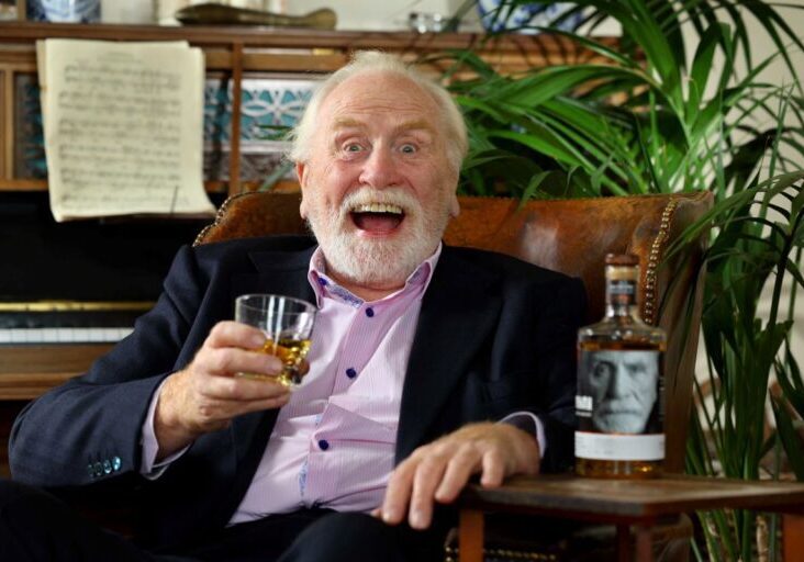 FREE James Cosmo at Wigtown Book Festival MED RES 01