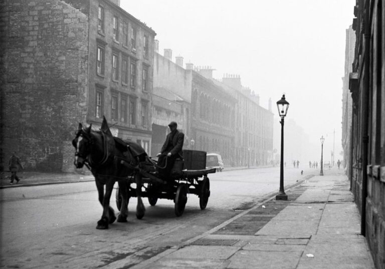 GC295._Gorbals_Children._Glasgow._1964-65[1]