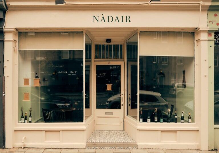 Nadair Exterior