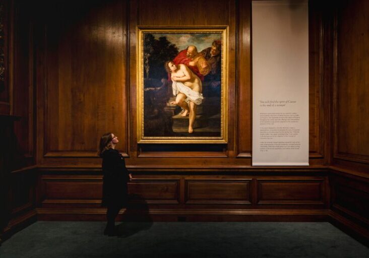 Emma Stead, Curator - Palace of
Holyroodhouse, in the new display of paintings
by Artemisia Gentileschi at the Palace of
Holyroodhouse in Edinburgh.