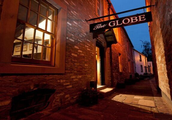 The Globe - External