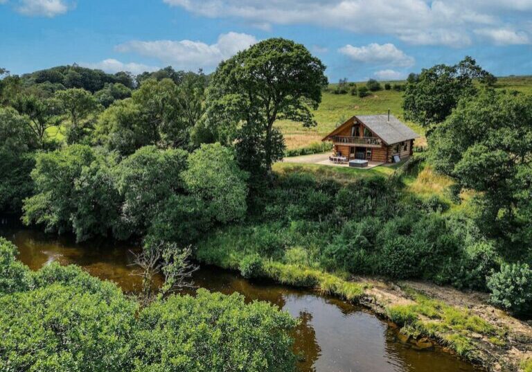 kingfisher-cabin